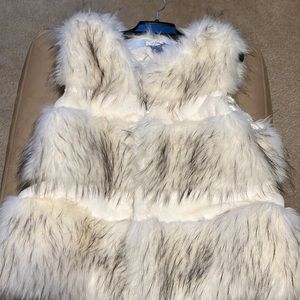 Laseine faux fur vest soft beautiful